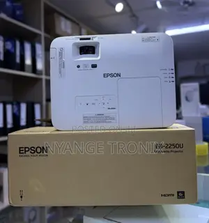 Epson Eb-2250u-5000 Lumens