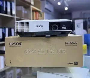 Epson Eb-2250u-5000 Lumens