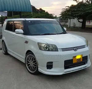Toyota Corolla Rumion 2010 Black