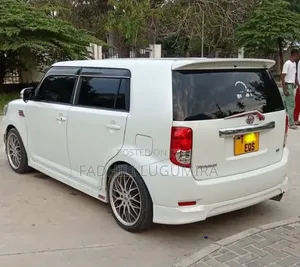 Toyota Corolla Rumion 2010 Black