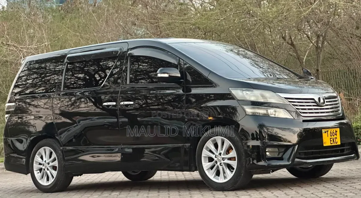 Toyota Vellfire 2009 Black