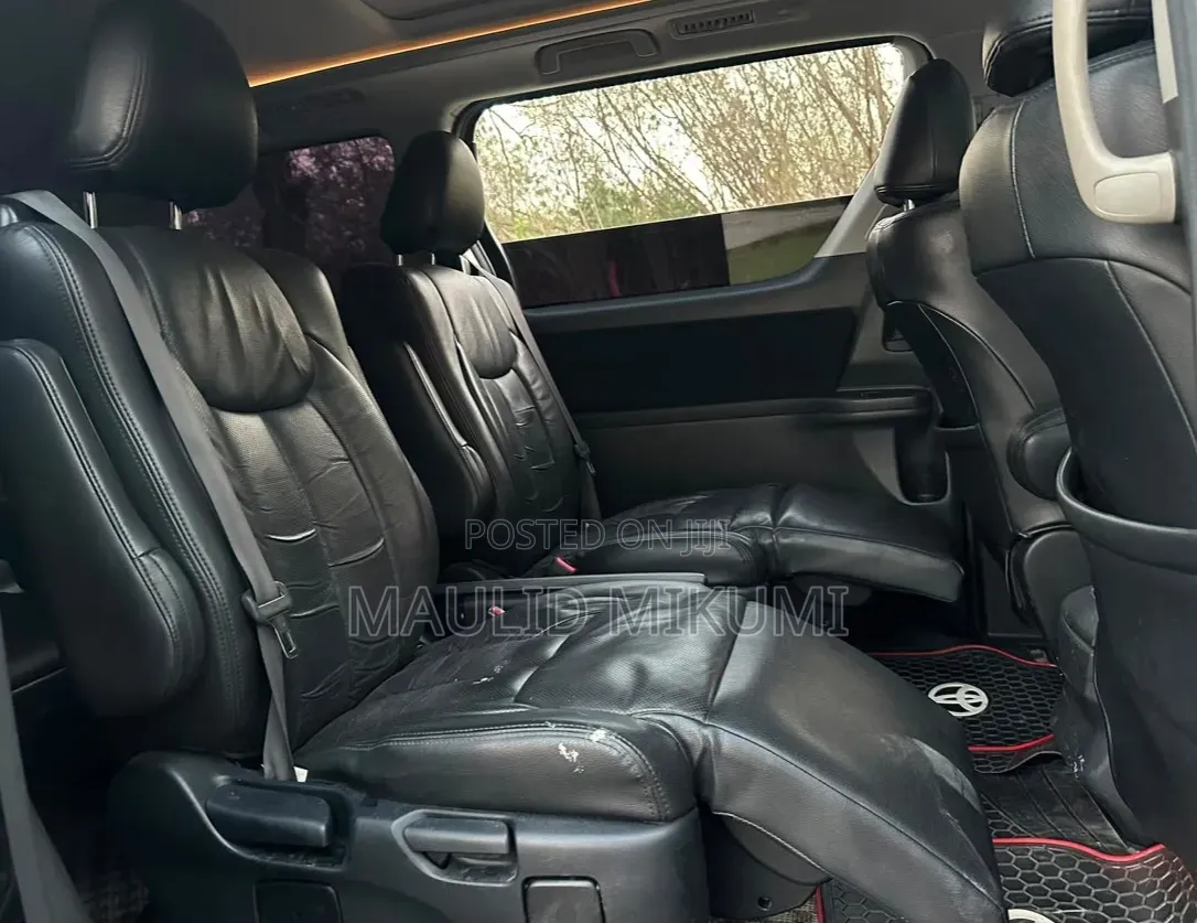 Toyota Vellfire 2009 Black