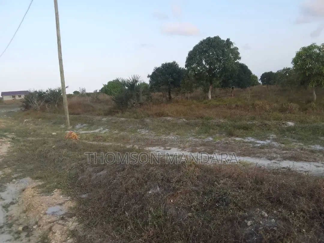 7 5acres at Kigamboni Mwasonga