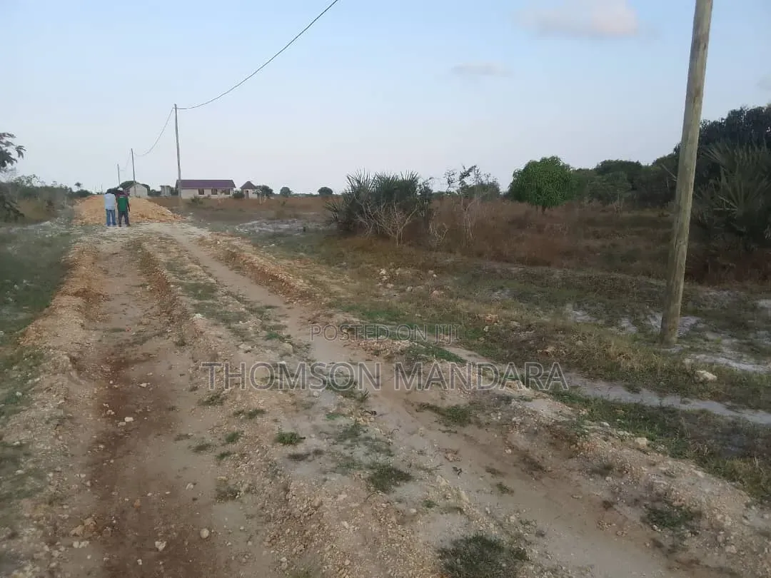 7 5acres at Kigamboni Mwasonga