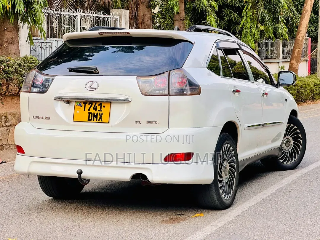 Toyota Harrier 2006 White