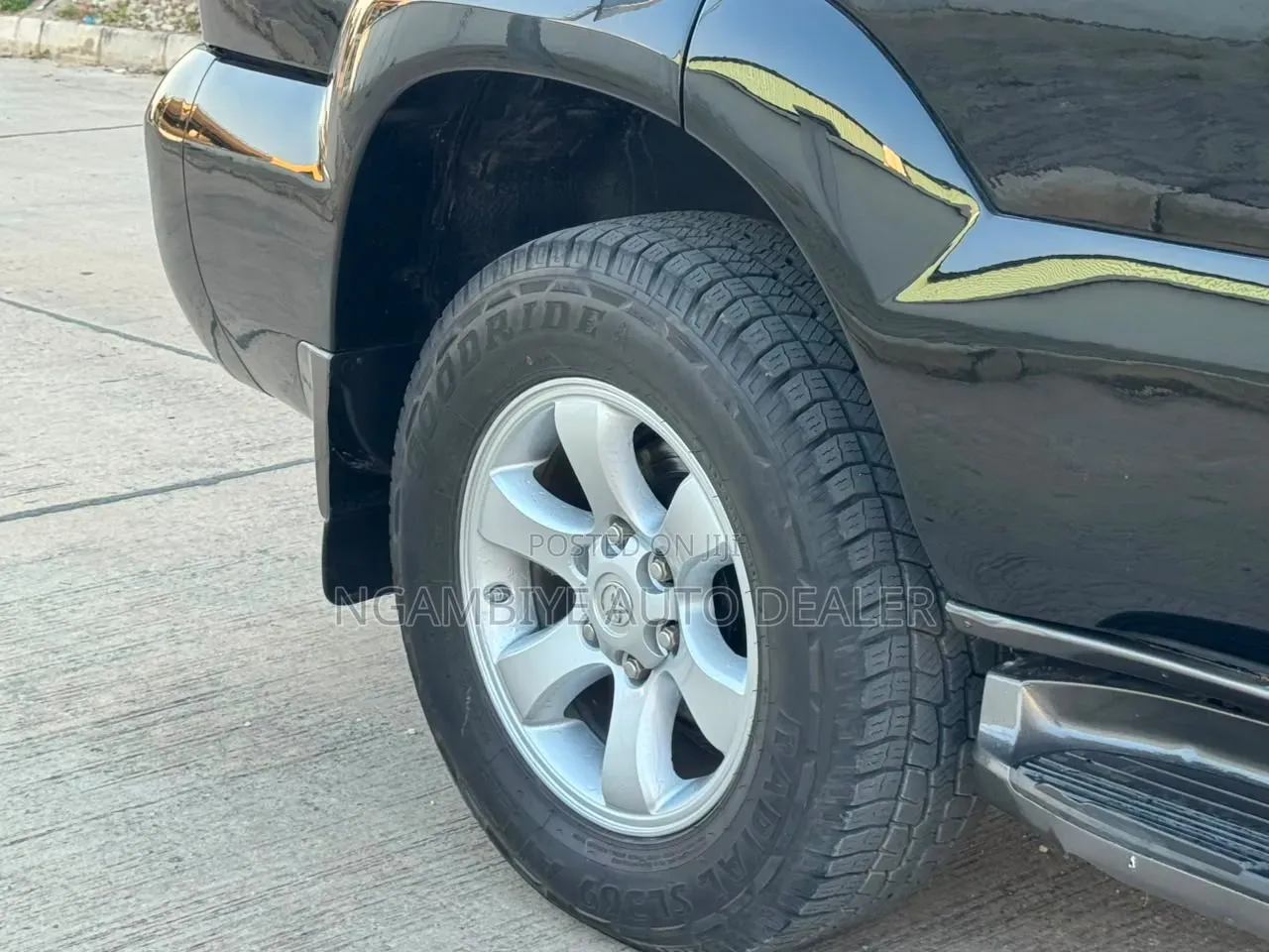 Toyota Land Cruiser Prado 2004 Black