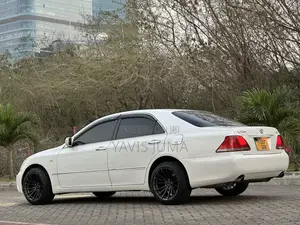 Toyota Crown Royale 2005 White