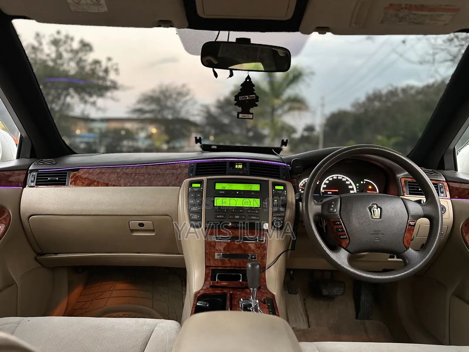 Toyota Crown Royale 2005 White