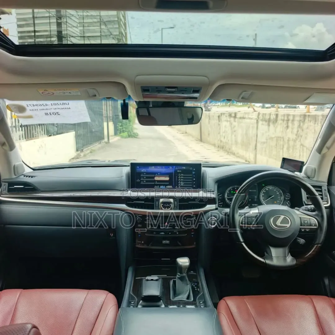 Lexus LX 2018 Gray