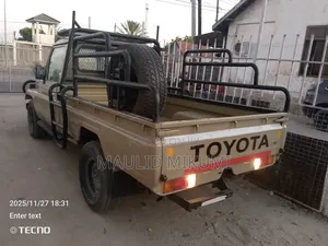 Toyota Land Cruiser 2001
