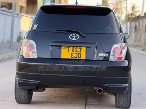 Toyota IST 2004 Black