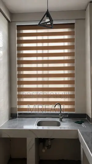 Zebra Blinds Pazia Za Jikoni