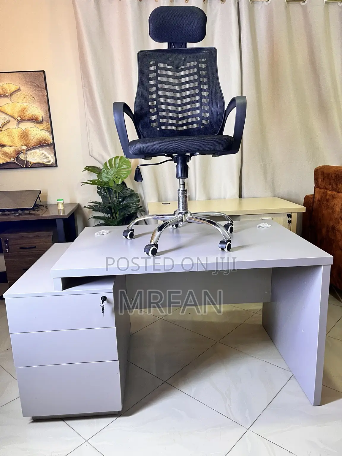Office Table 140cm to 80cm Meza Ya Uturuki