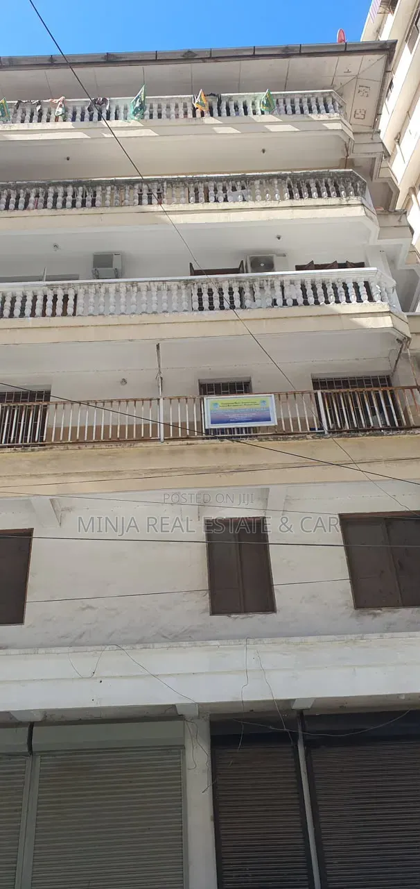 15bdrm House in Kariakoo for sale