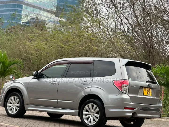 Subaru Forester 2011
