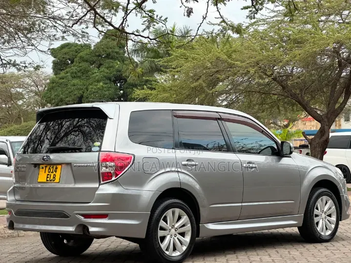 Subaru Forester 2011