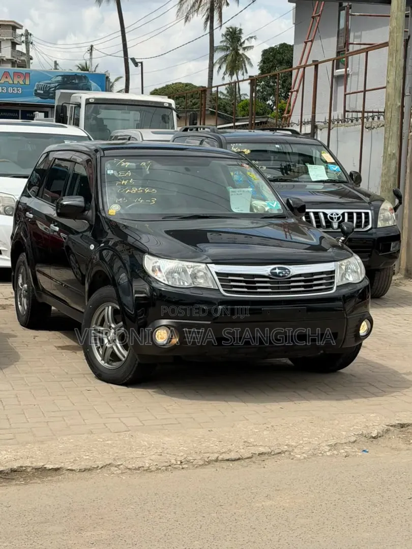 Subaru Forester 2011 Black