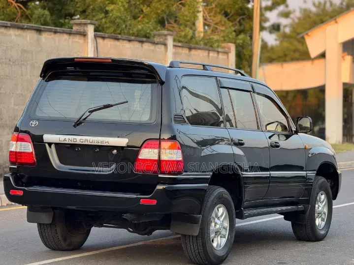 Toyota Land Cruiser Prado 2002 Black