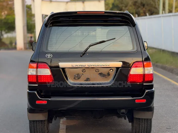 Toyota Land Cruiser Prado 2002 Black