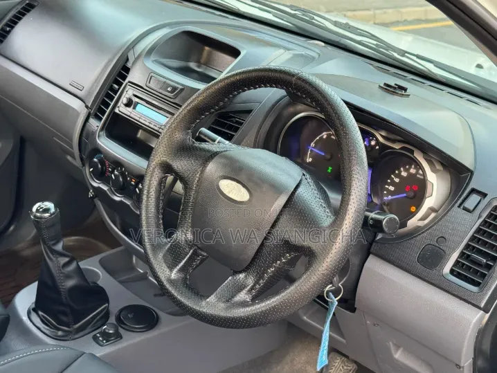 Ford Ranger Wildtrak 2013 White