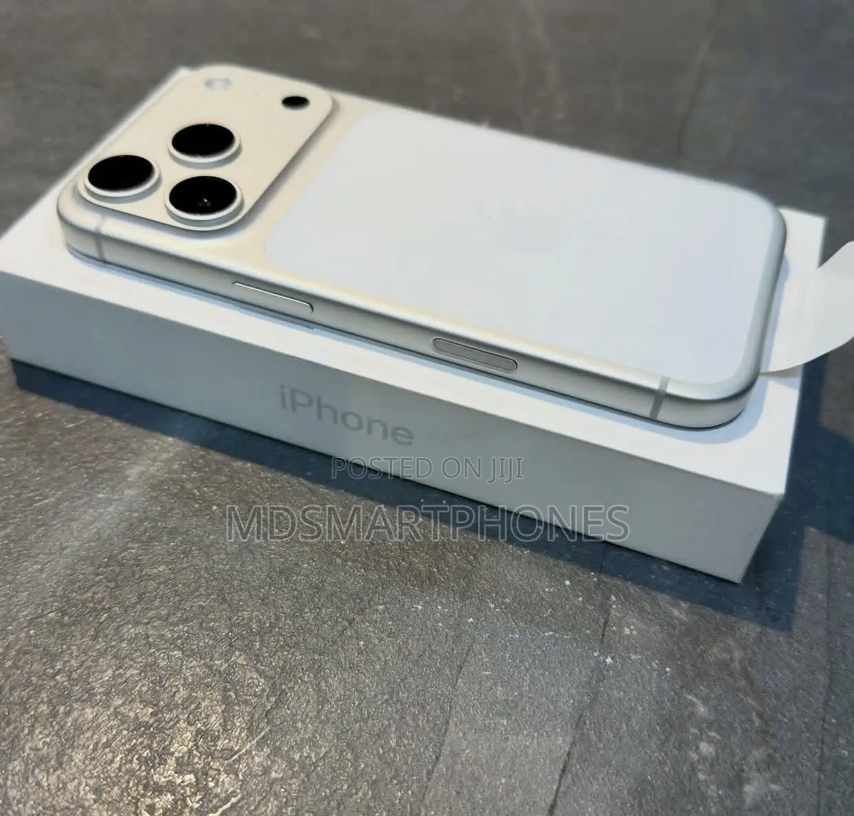 New Apple iPhone 17 Pro 1 TB Silver