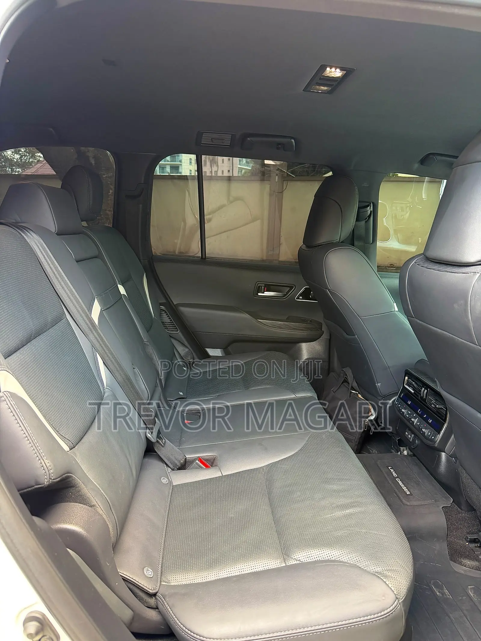 Toyota Land Cruiser 2024 White