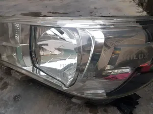 Pair of Genuine Hilux Revo Halogen Headlights