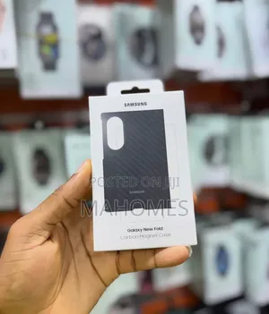 Samsung Galaxy Z Fold8 Carbon Standing Case