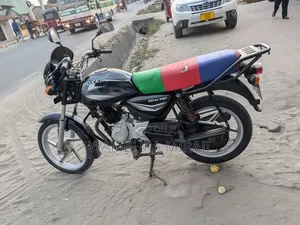 Bajaj Boxer 125 2025 Black