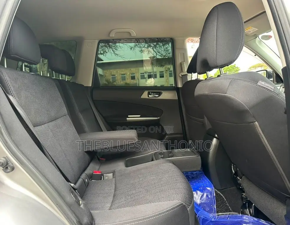 Subaru Forester 2011 Brown