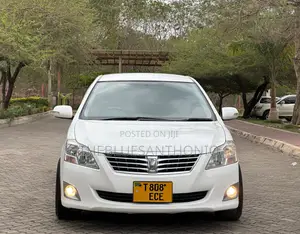 Toyota Premio 2012 Pearl