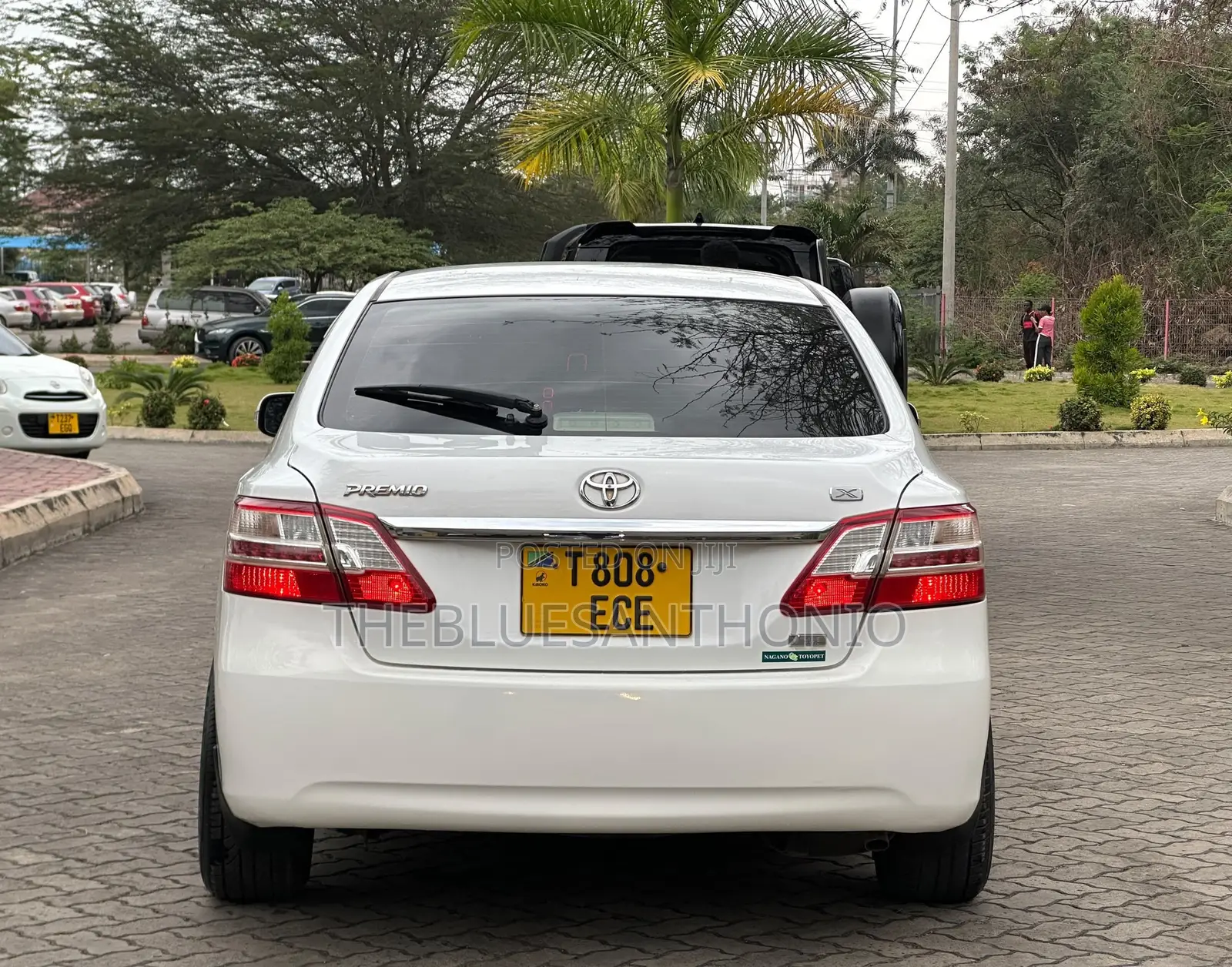Toyota Premio 2012 Pearl