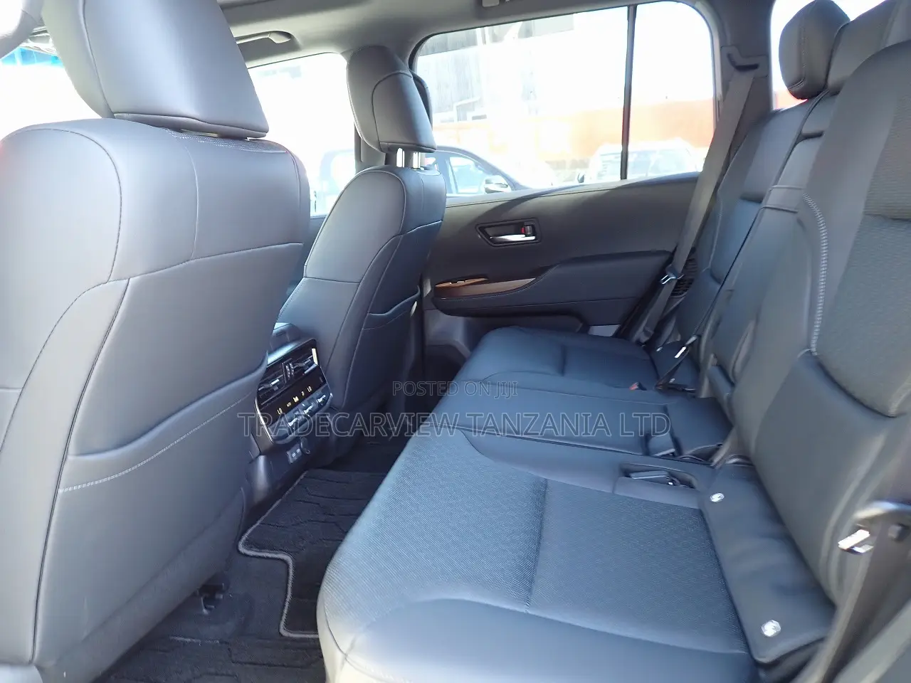 New Toyota Land Cruiser LC300 2024 Pearl