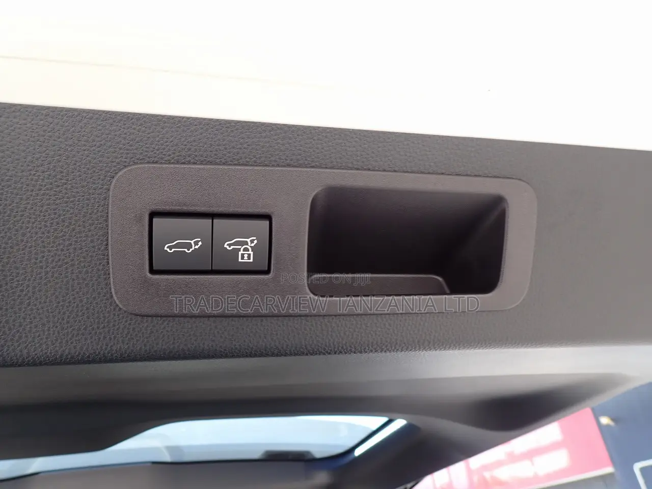 New Toyota Land Cruiser LC300 2024 Pearl