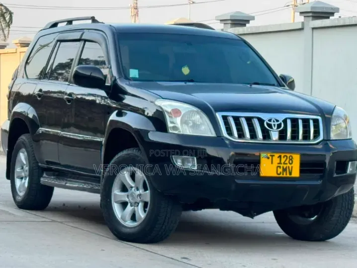 Toyota Land Cruiser Prado 2005 Black