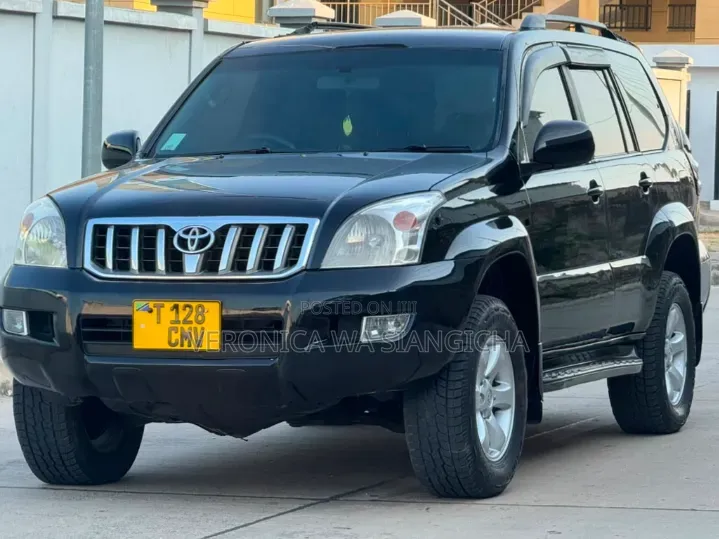 Toyota Land Cruiser Prado 2005 Black