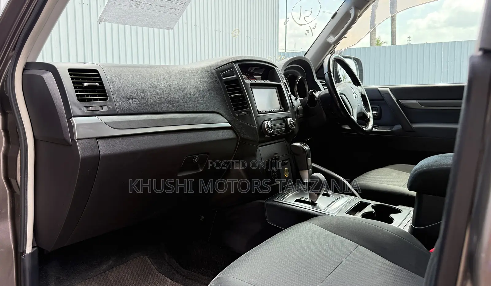 Mitsubishi Pajero 2008 Brown