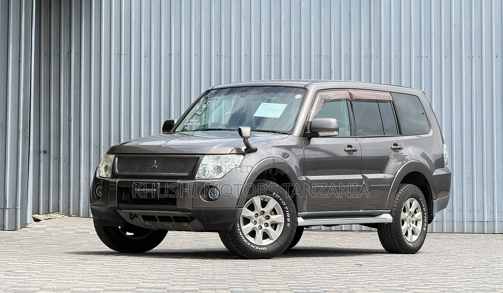 Mitsubishi Pajero 2008 Brown