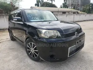 Toyota Corolla Rumion Hatchback 1.5 FWD 2008 Black