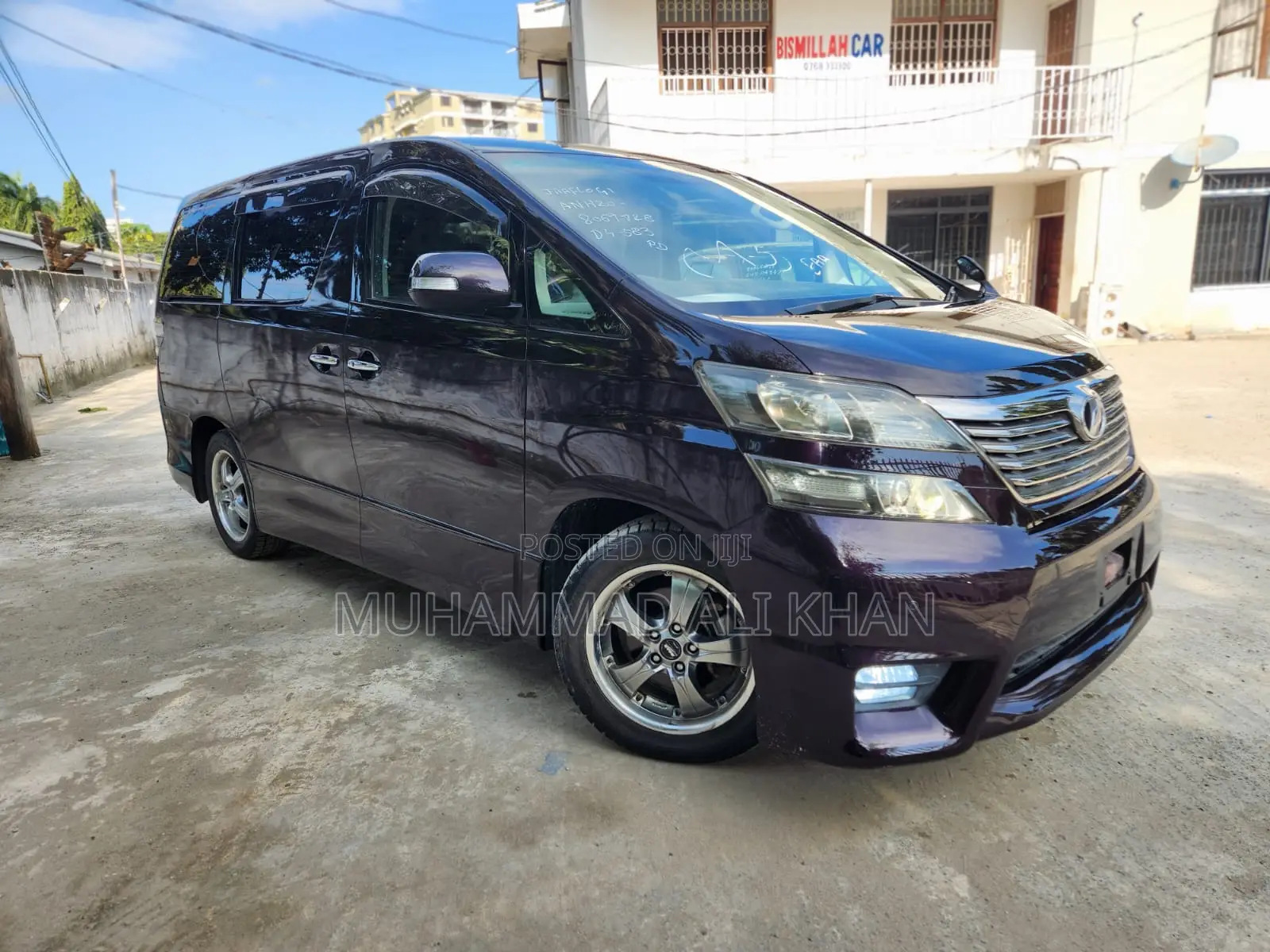 Toyota Vellfire V 2.4 4WD 8-Seater 2009 Purple