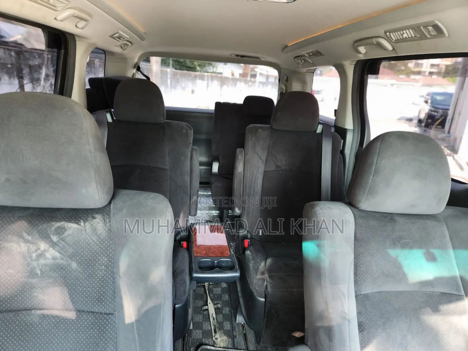 Toyota Vellfire V 2.4 4WD 8-Seater 2009 Purple