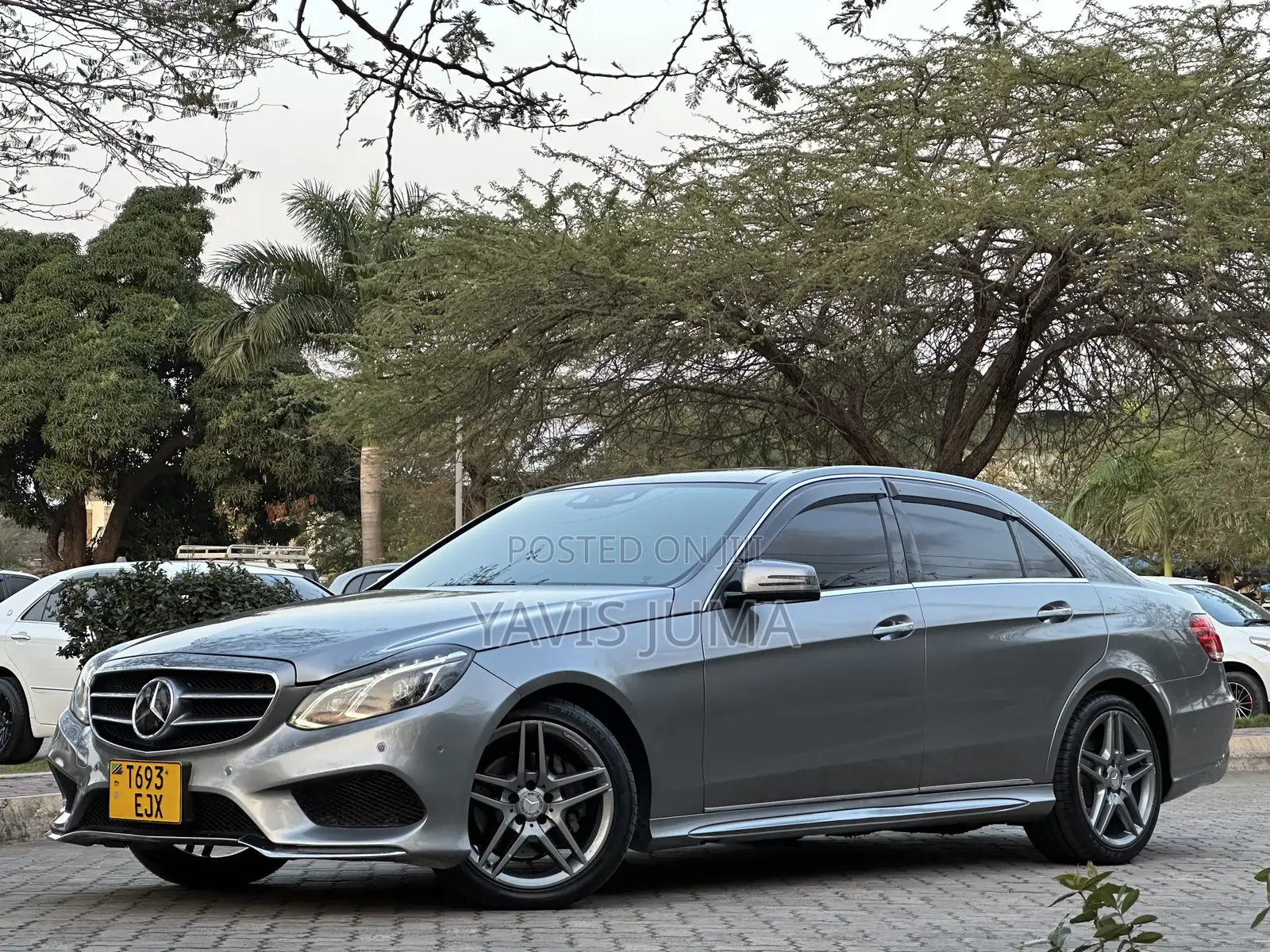 Mercedes-Benz E250 SV Premium 2014 Gray