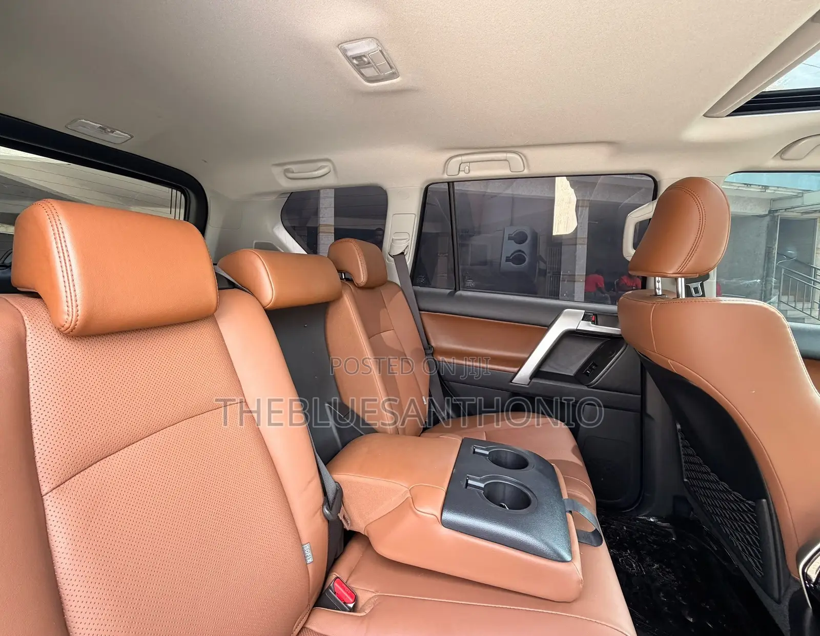 Toyota Land Cruiser Prado 2022 Black