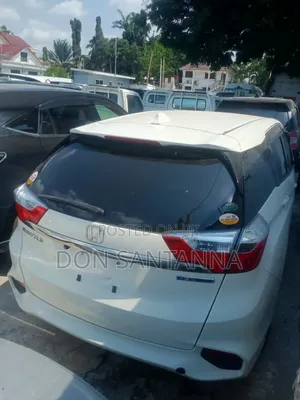 Honda Fit 2018 White
