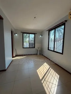 6bdrm House in Kahwa Real Estate, Masaki for rent