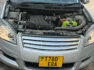 Nissan Dualis 2010 Silver