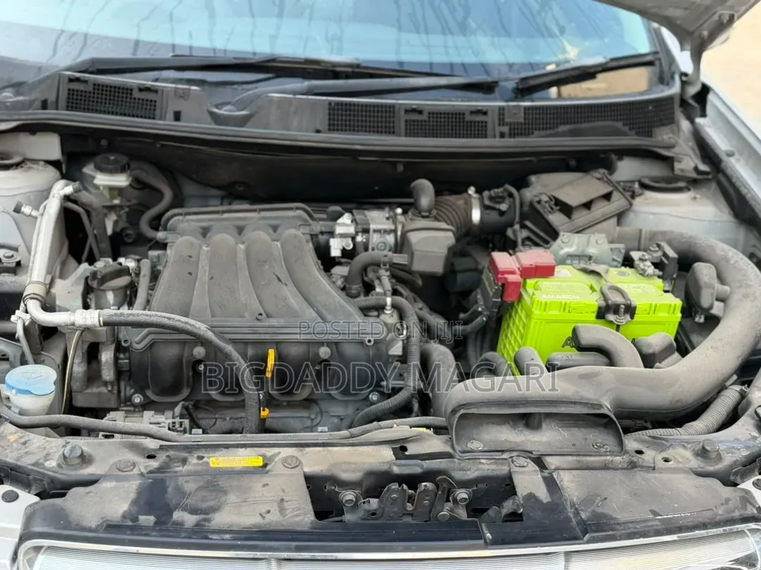 Nissan Dualis 2010 Silver