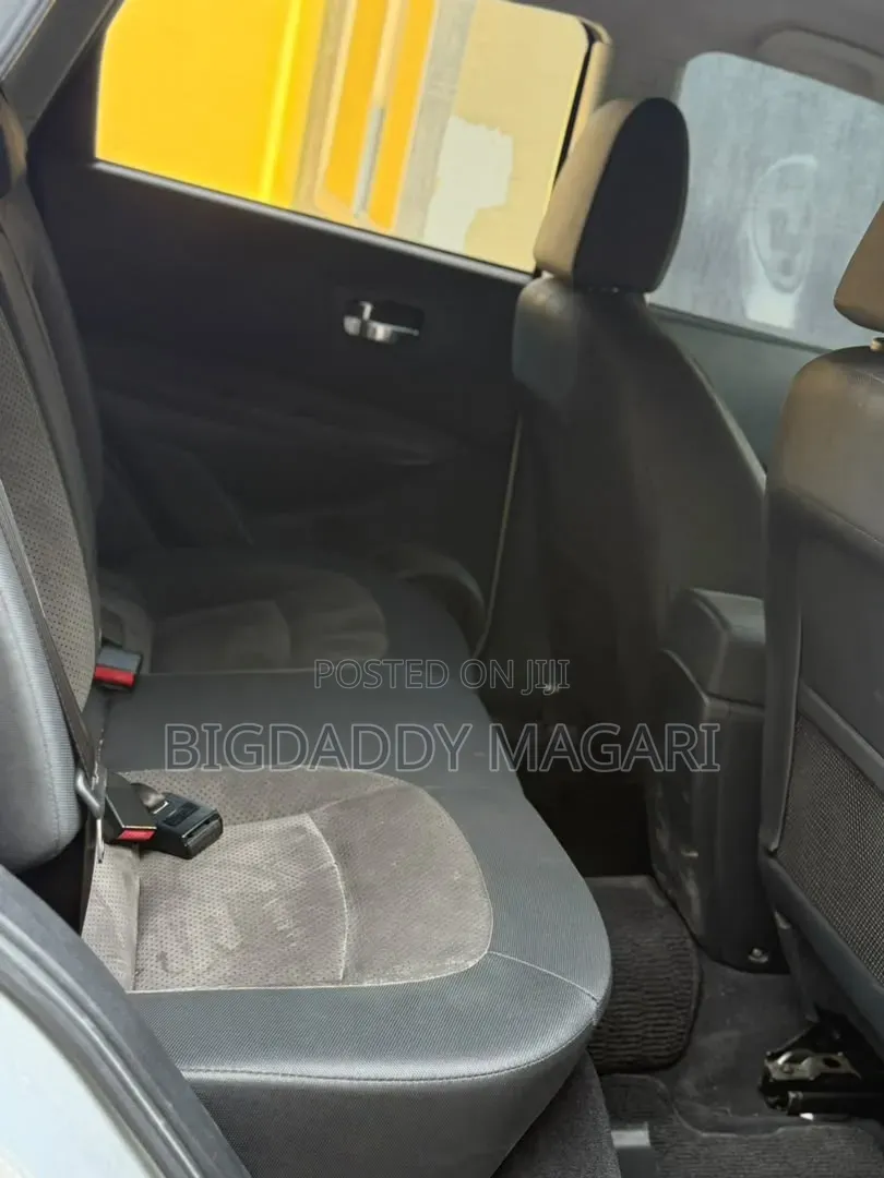 Nissan Dualis 2010 Silver