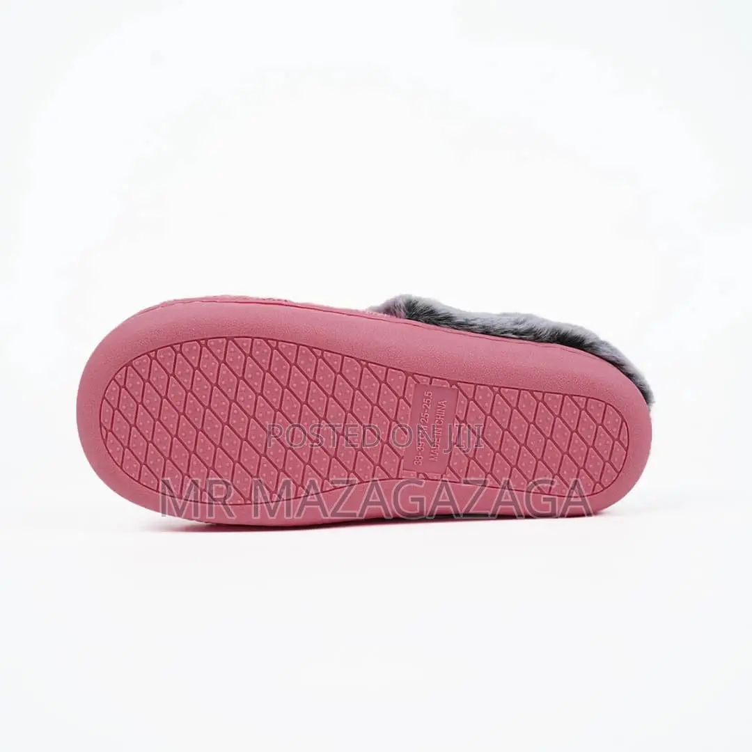 Men's N’ Women’s Winter Plush Slippers,