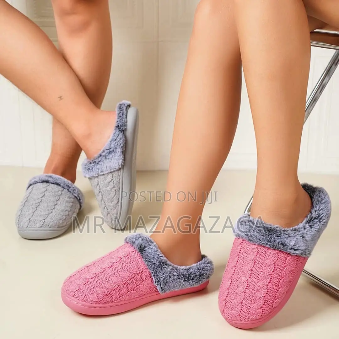 Men's N’ Women’s Winter Plush Slippers,